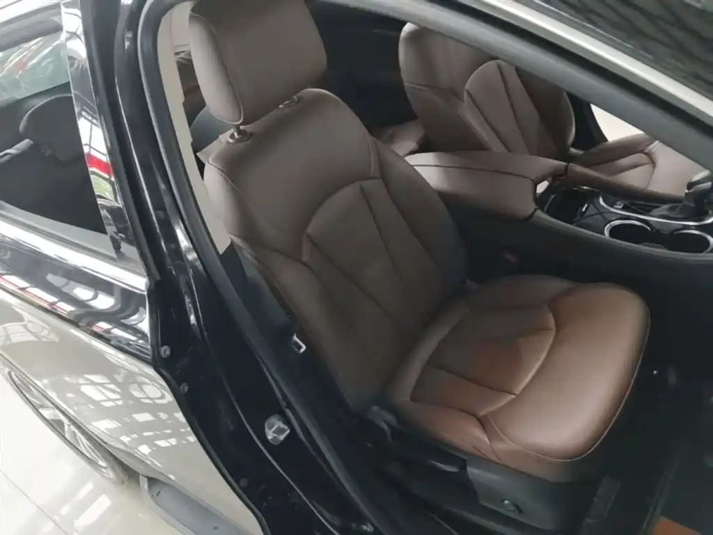 Buick Envision Plus 2021 — фото 25