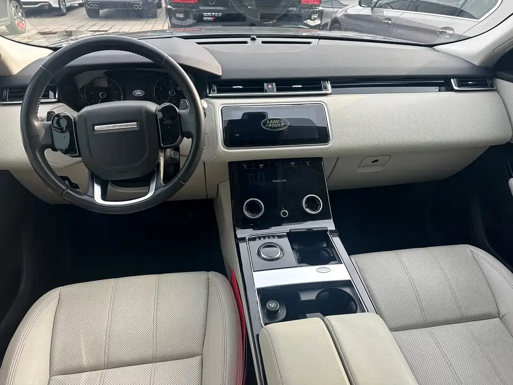 Land Rover Velar 2018 — фото 10