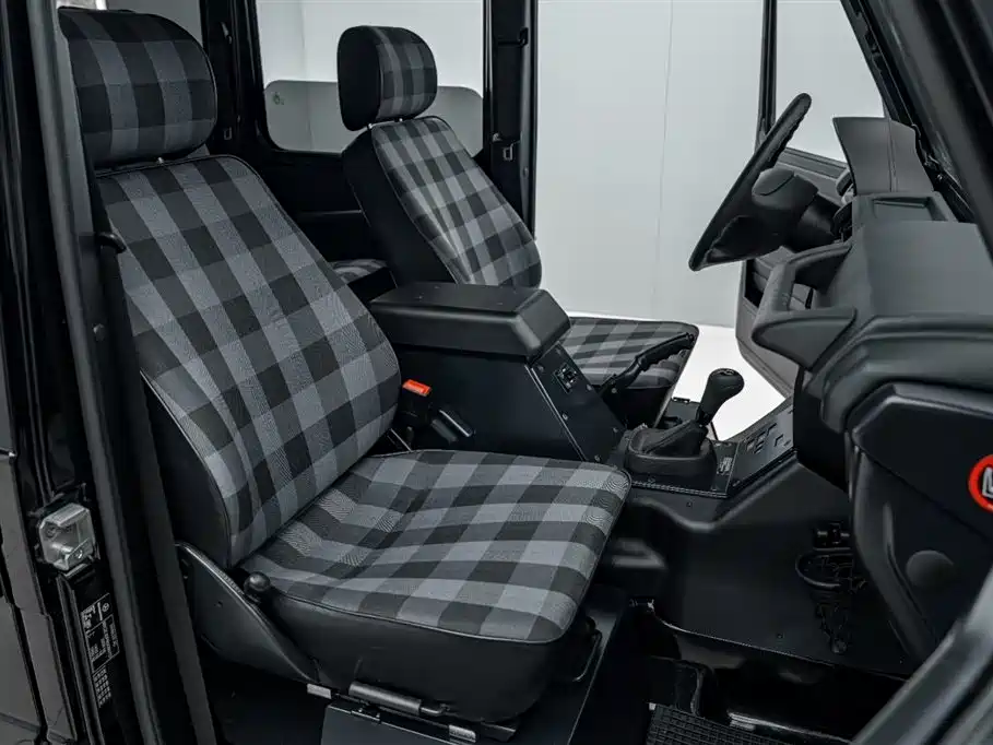 Mercedes-Benz G-Class 2019 — фото 18