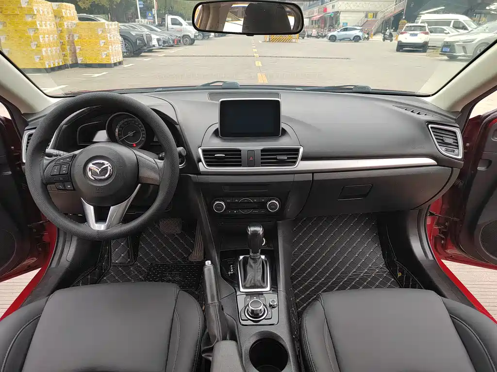 Mazda 3 Axela 2015 — фото 4