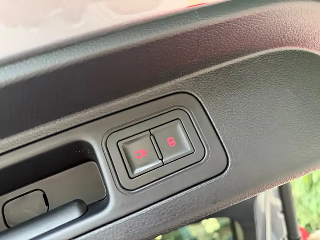 BYD Song PLUS New Energy 2025 — фото 23