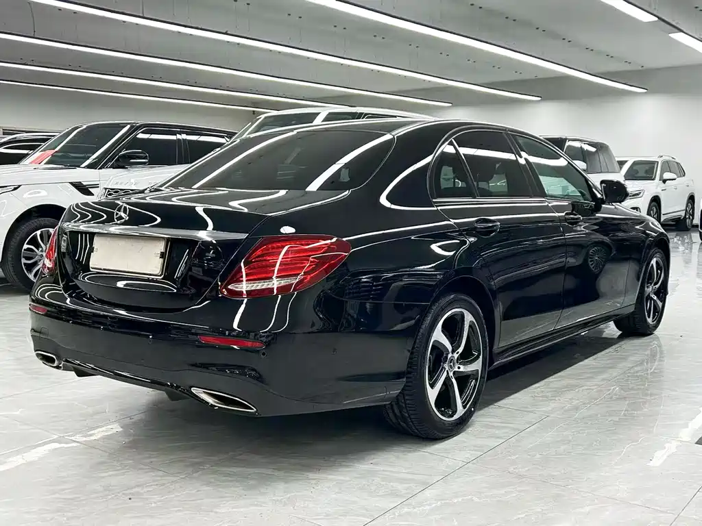 Mercedes-Benz E-Class 2018