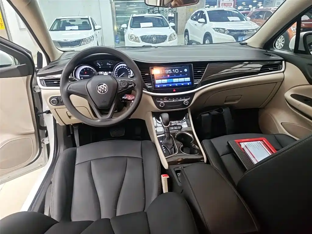 Buick Verano 2018 — фото 10