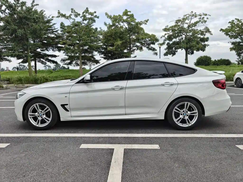 BMW 3 Series GT 2021 — фото 12