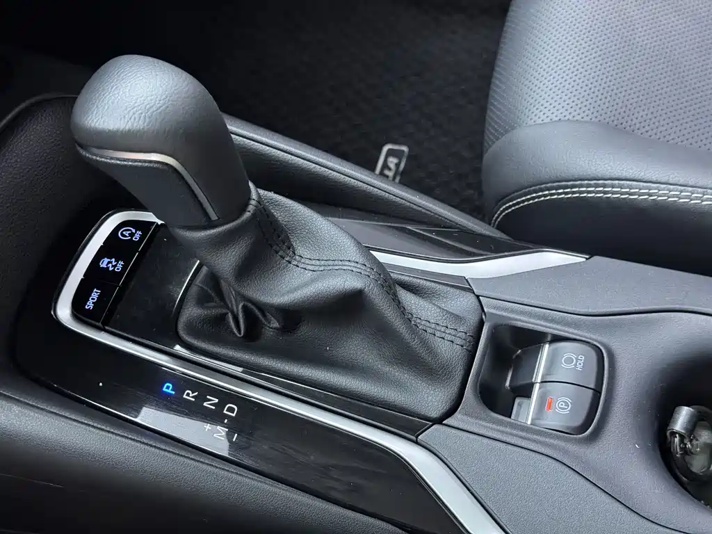 Toyota Corolla 2021 — фото 16