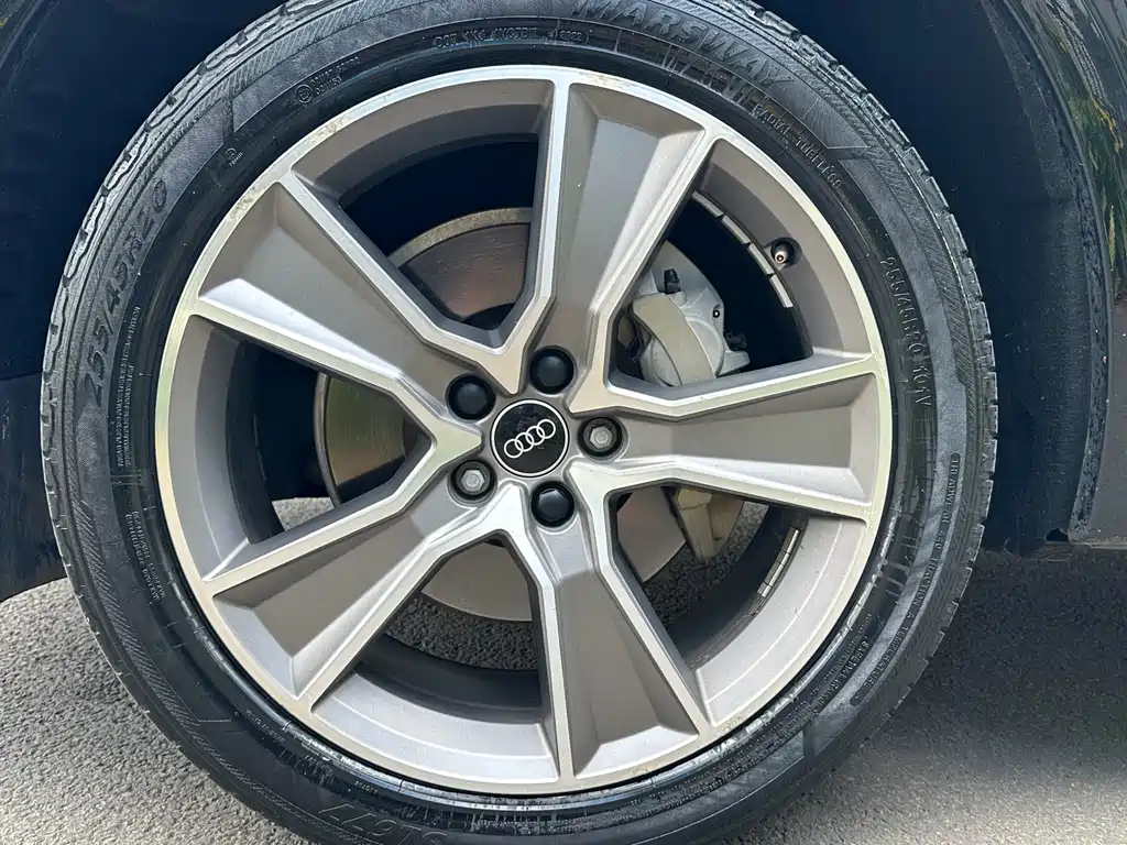 Audi Q5L 2022 — фото 7