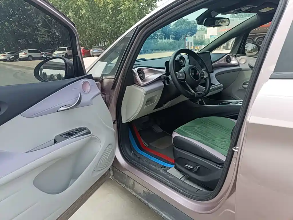 BYD Dolphin 2023 — фото 16