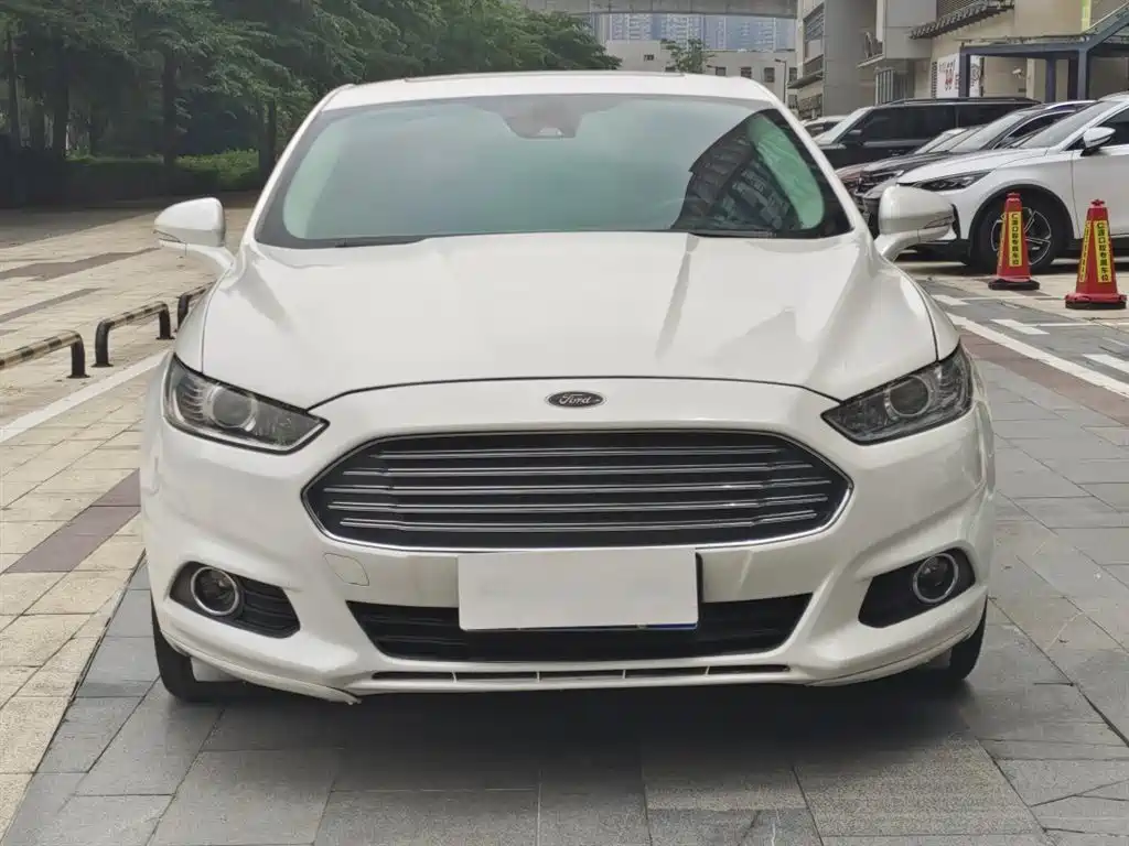 Ford Mondeo 2016 — фото 3