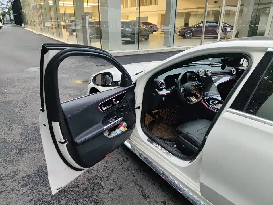 Mercedes-Benz C-Class 2022