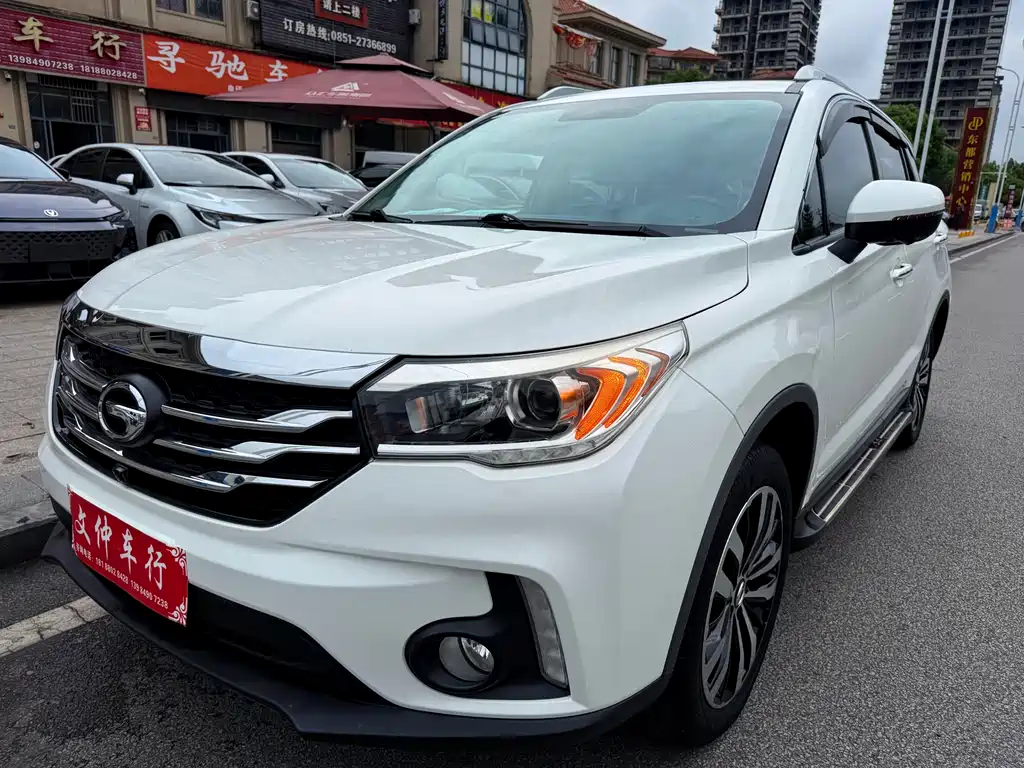 GAC Motor Trumpchi GS4 2017 — фото 1