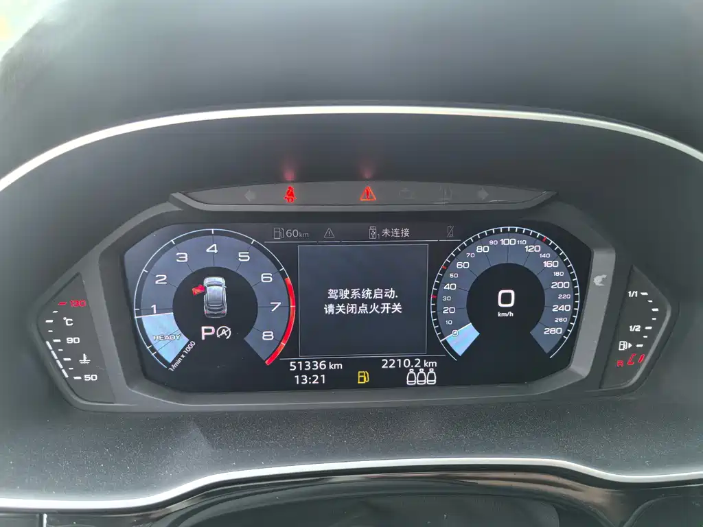 Audi Q3 Sportback 2022 — фото 16