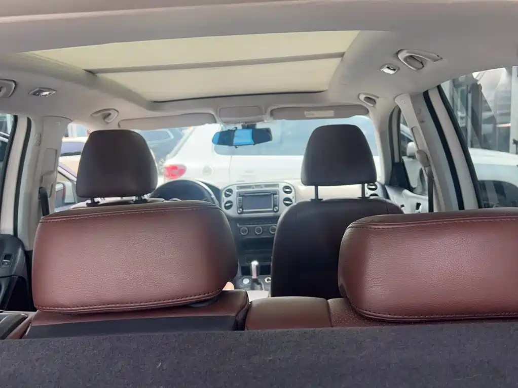 Volkswagen Tiguan 2015 — фото 14