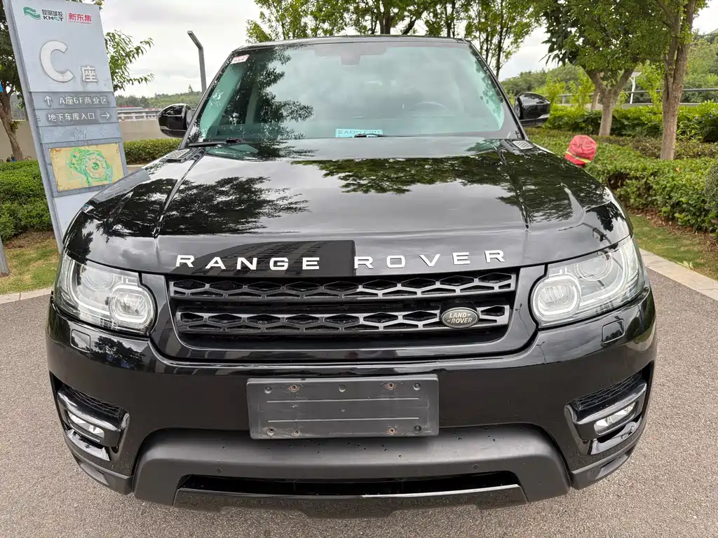 Land Rover Range Rover Sport 2016 — фото 12