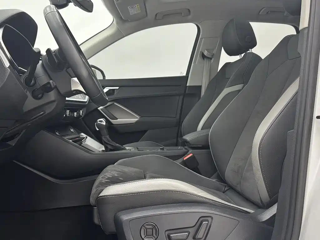 Audi Q3 2023