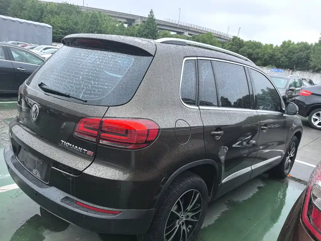 Volkswagen Tiguan 2014 — фото 16