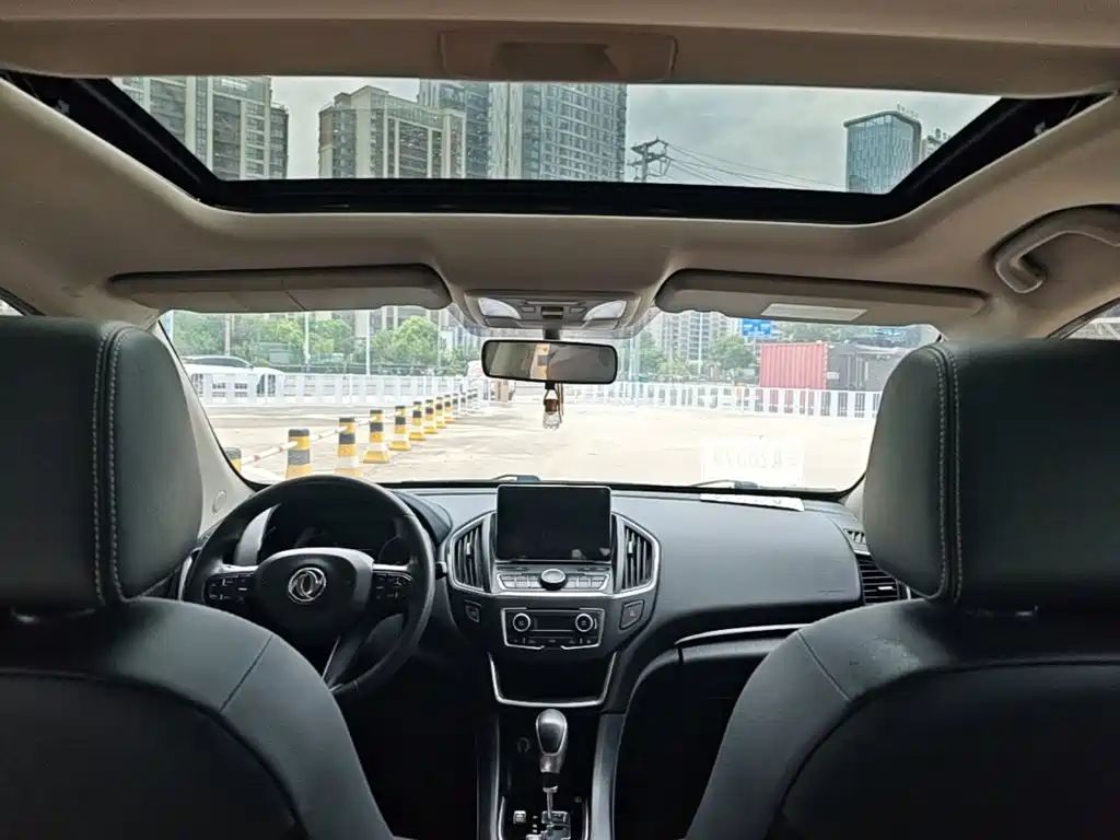 Dongfeng Aeolus AX5 2020 — фото 18