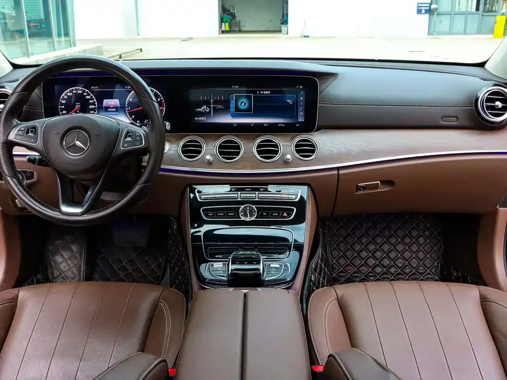 Mercedes-Benz E-Class 2018