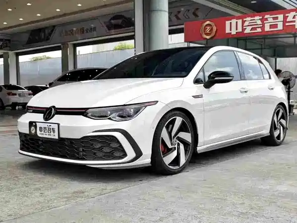 Volkswagen Golf GTI 2022