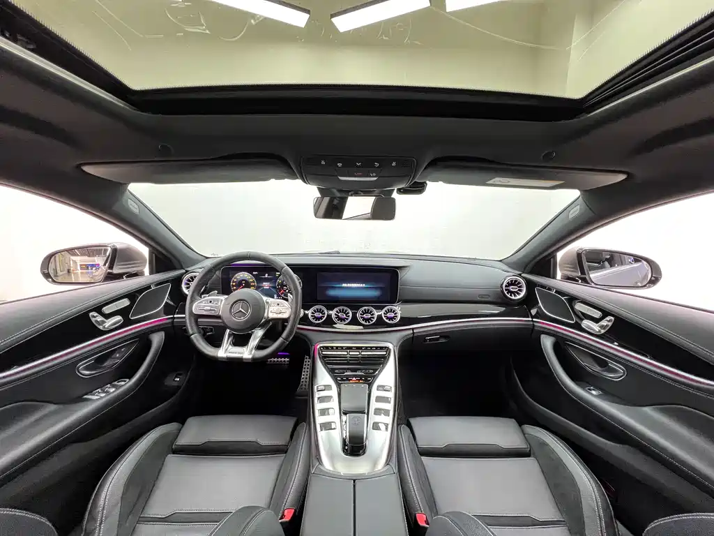 Mercedes-Benz AMG GT 2020 — фото 15