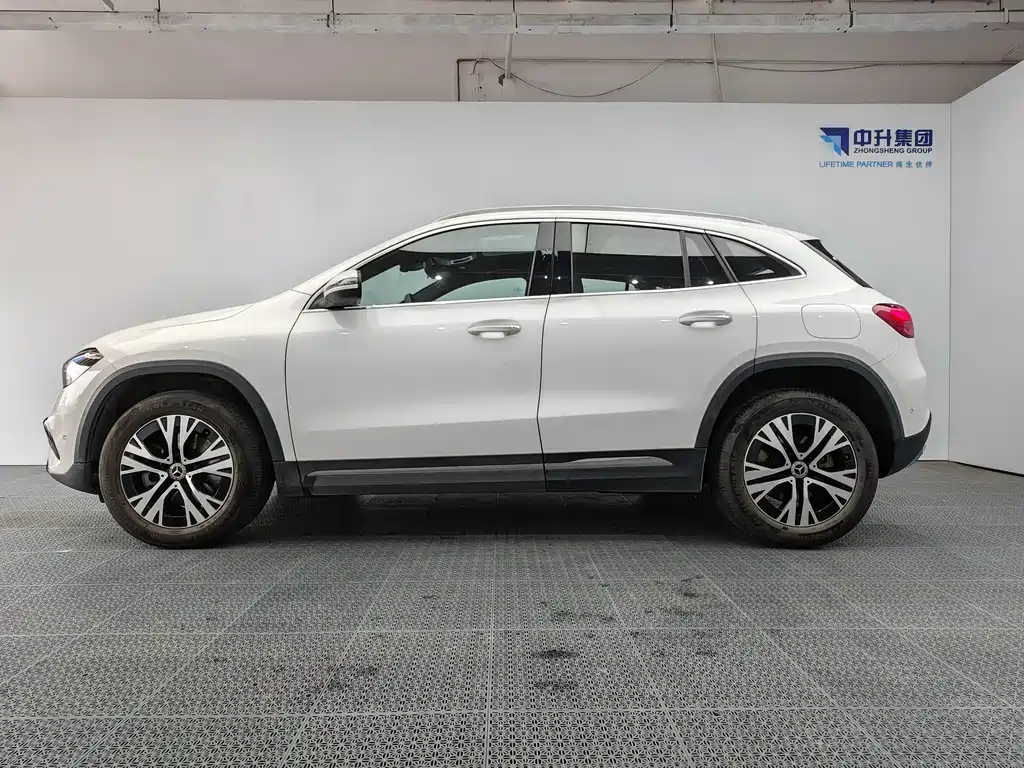 Mercedes-Benz GLA 2025 — фото 7