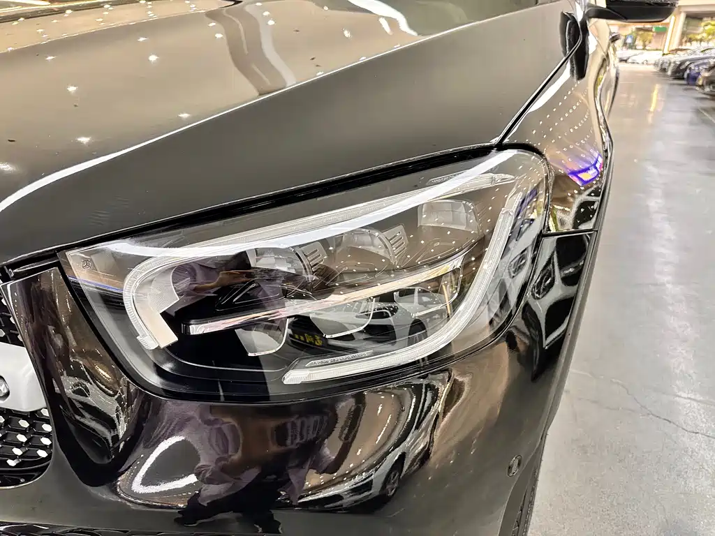 Mercedes-Benz GLC 2023