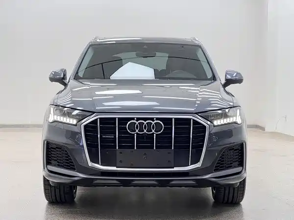 Audi Q7 2021