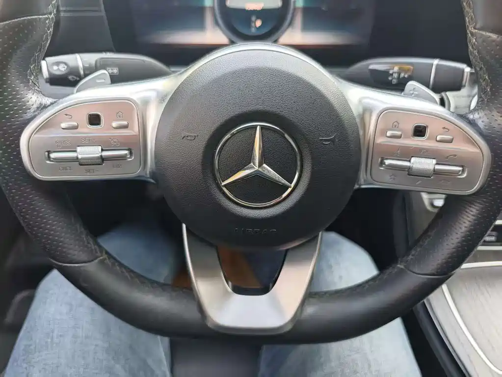 Mercedes-Benz E-Class 2020 — фото 11