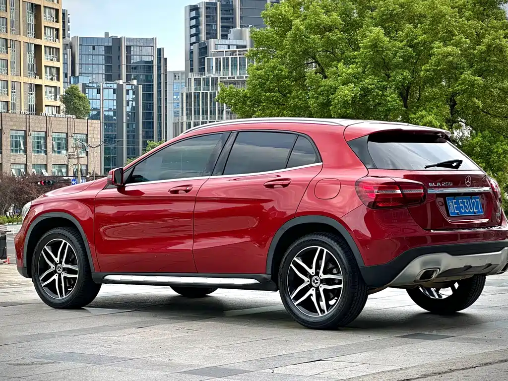 Mercedes-Benz GLA 2018