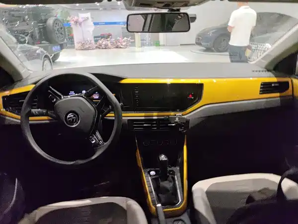 Volkswagen Polo 2023