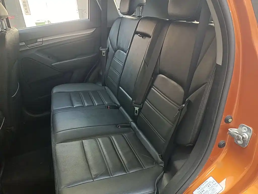 BAIC Shenbao X65 2016 — фото 17