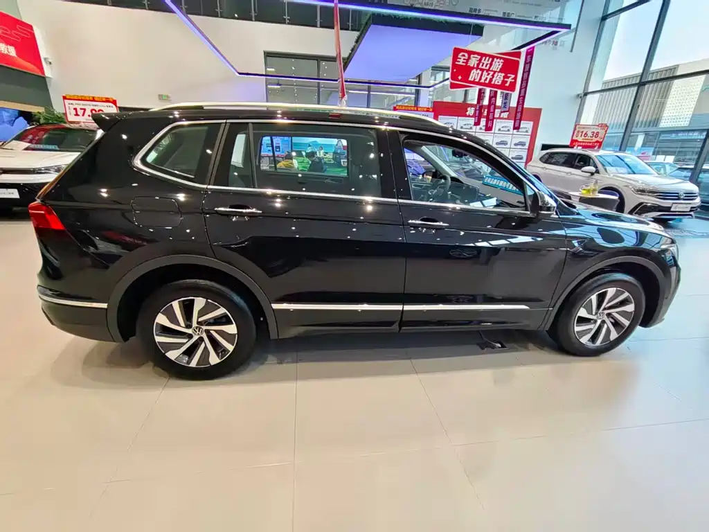 Volkswagen Tiguan L New Energy 2025 — фото 7
