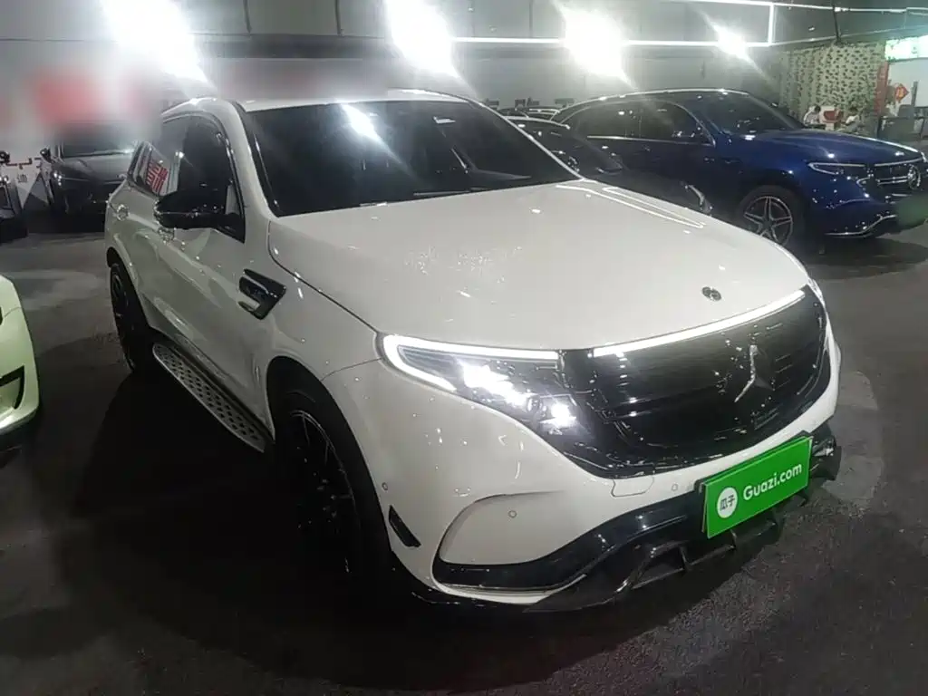 Mercedes-Benz EQC 2021