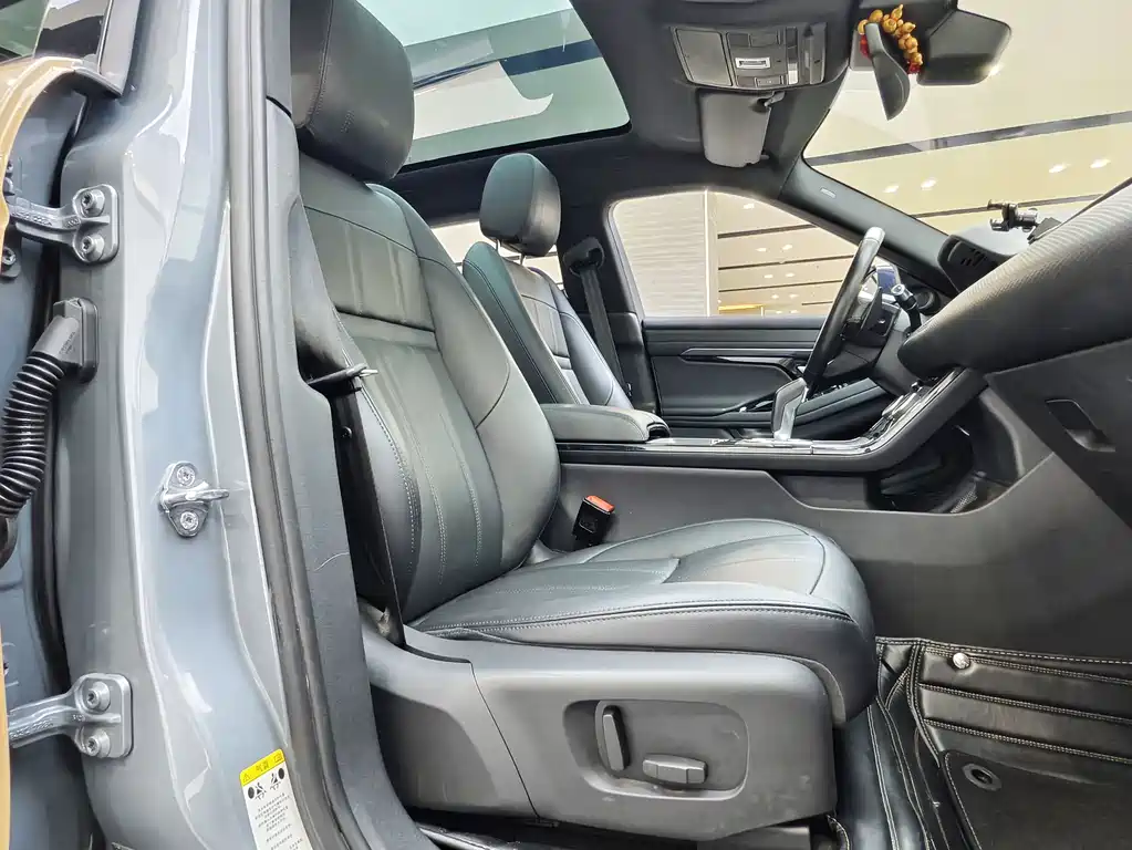 Land Rover Range Rover Evoque 2019 — фото 10