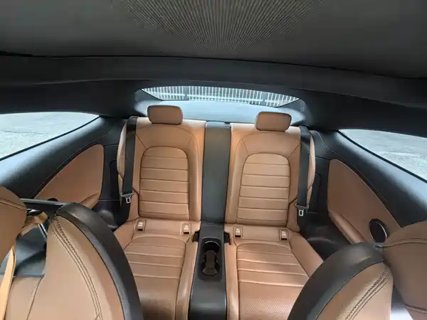 Mercedes-Benz C-Class 2021