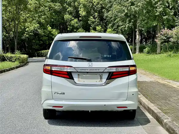 Honda Odyssey 2016