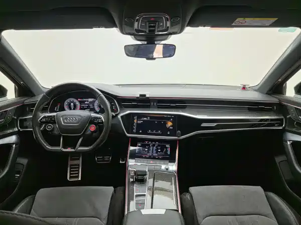 Audi A6L 2021