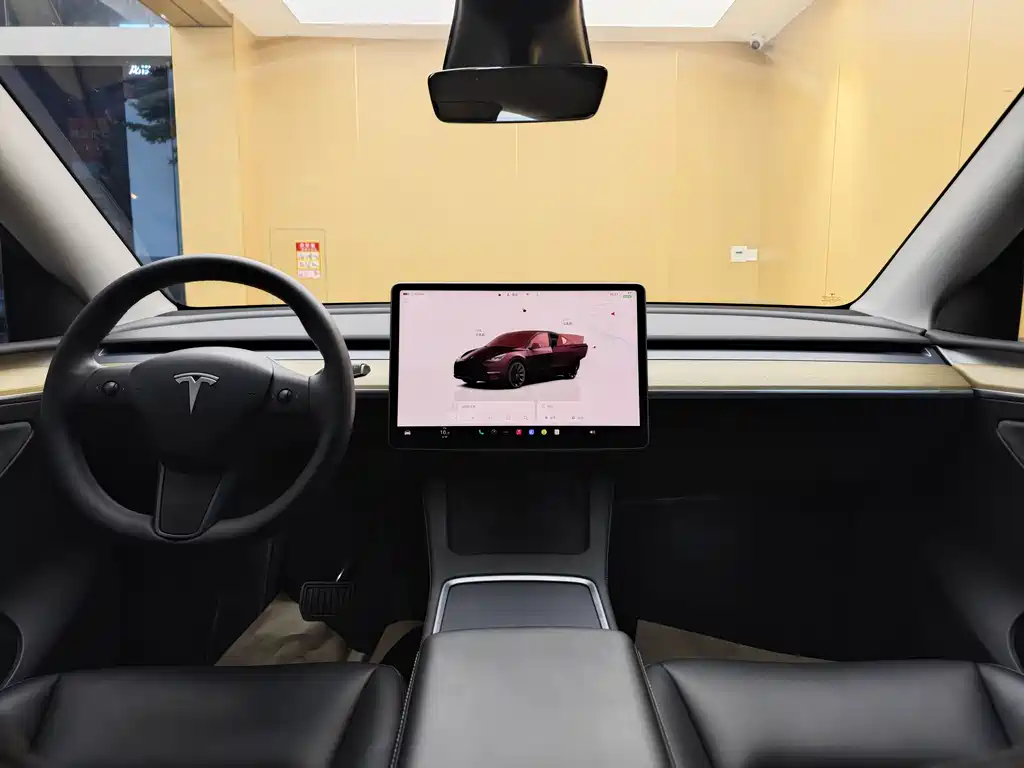 Tesla Model Y 2023 — фото 20