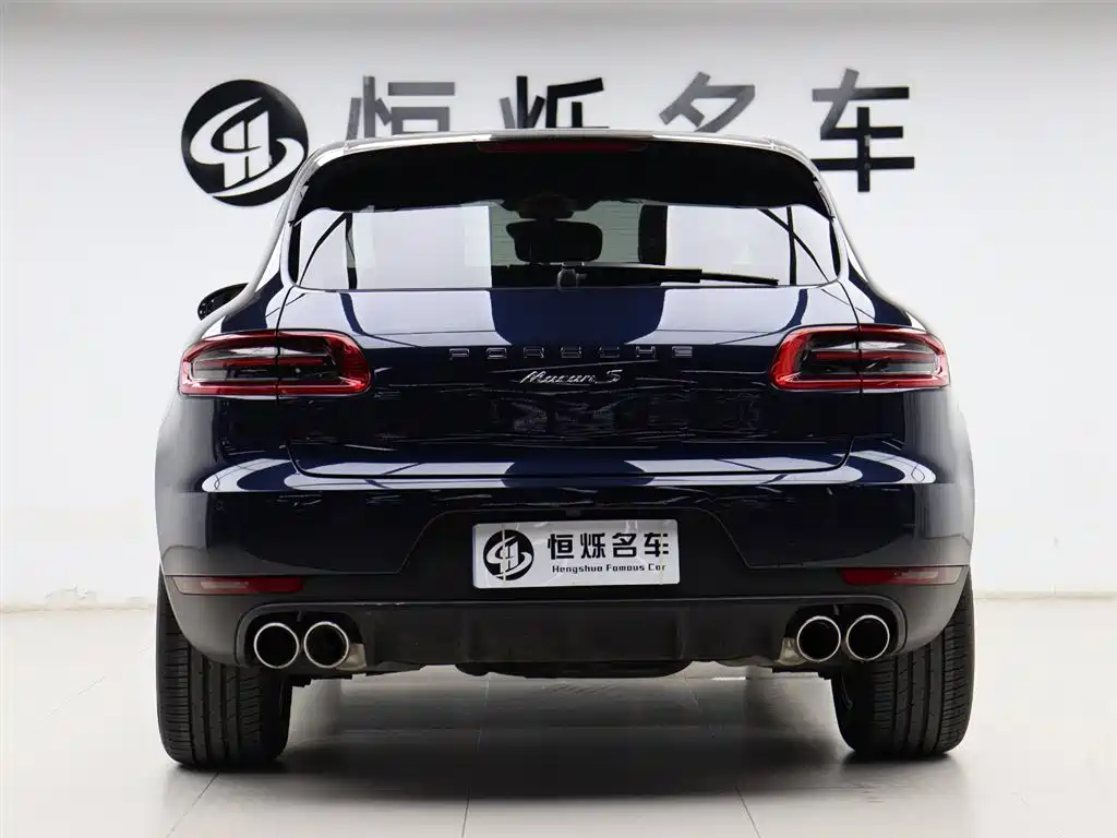 Porsche Macan 2018 — фото 27
