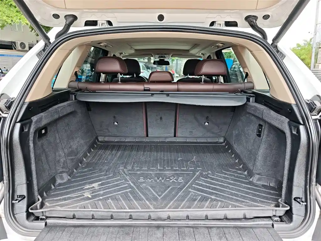 BMW X5 2018 — фото 27