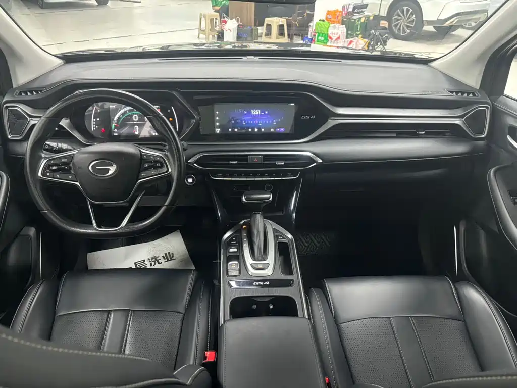 GAC Motor Trumpchi GS4 2023 — фото 15