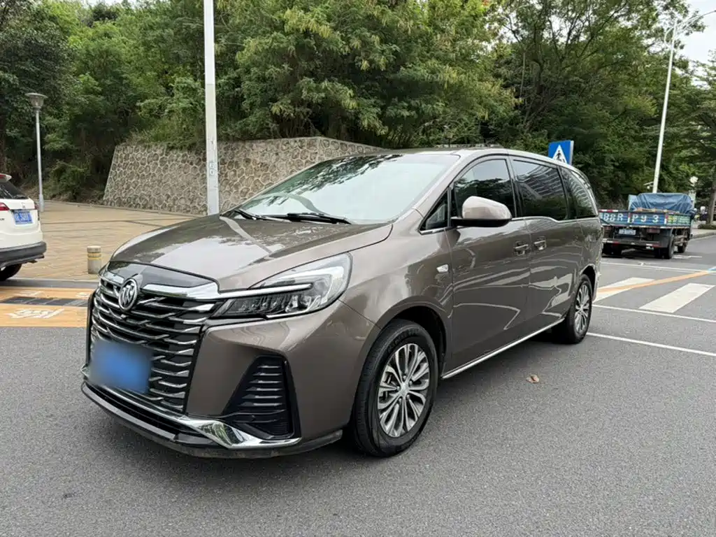 Buick GL8 2023