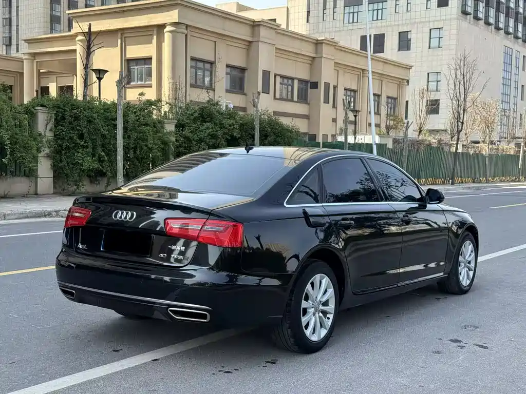 Audi A6L 2015 — фото 4