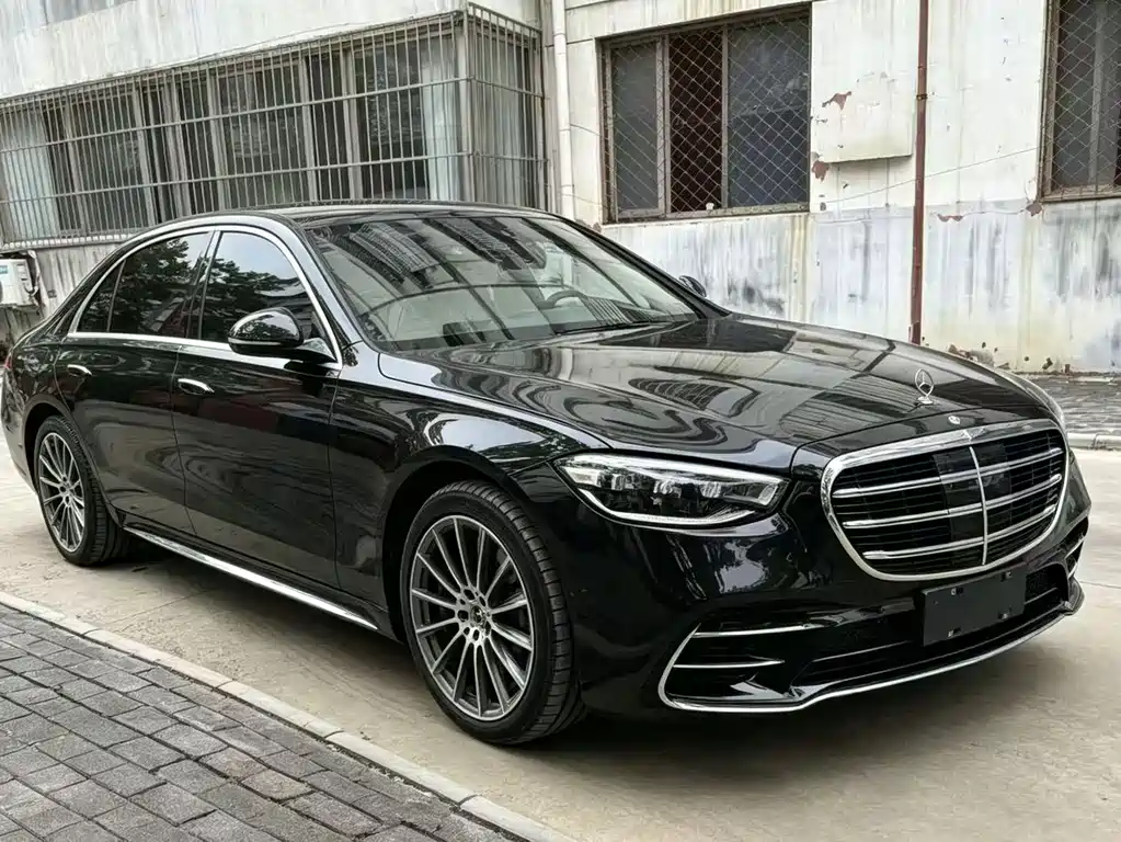 Mercedes-Benz S-Class 2024 — фото 1