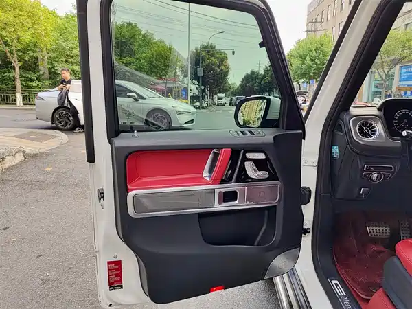 Mercedes-Benz G-Class 2020