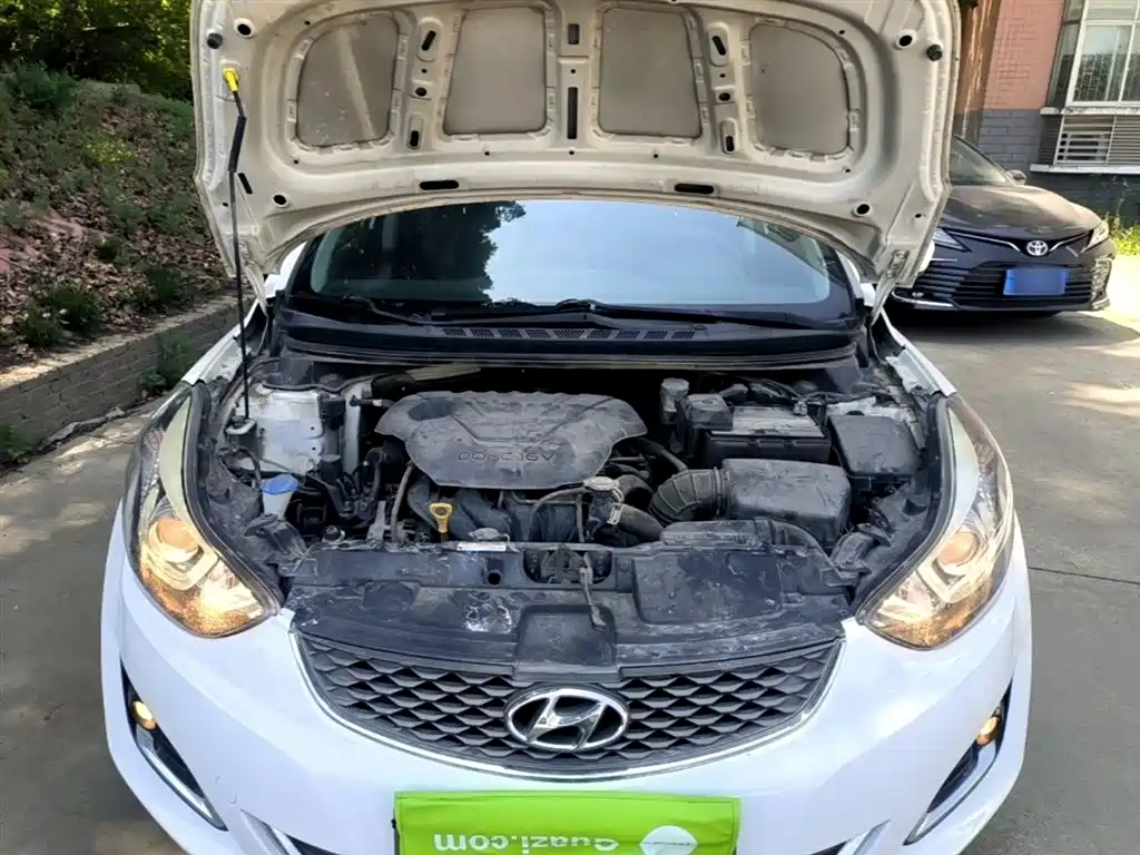 Hyundai Elantra Langdong 2016 — фото 20