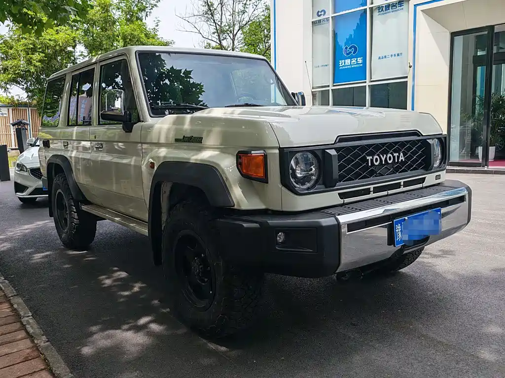 Toyota Land Cruiser 2025 — фото 3