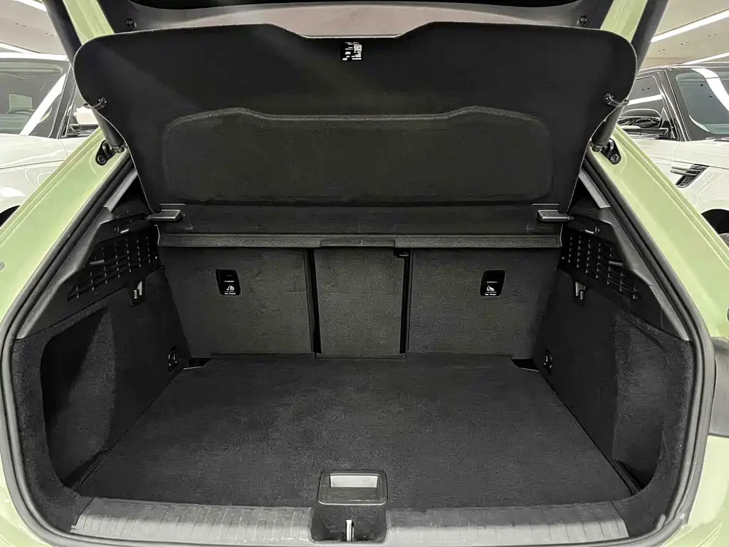 Audi A3 2022 — фото 17