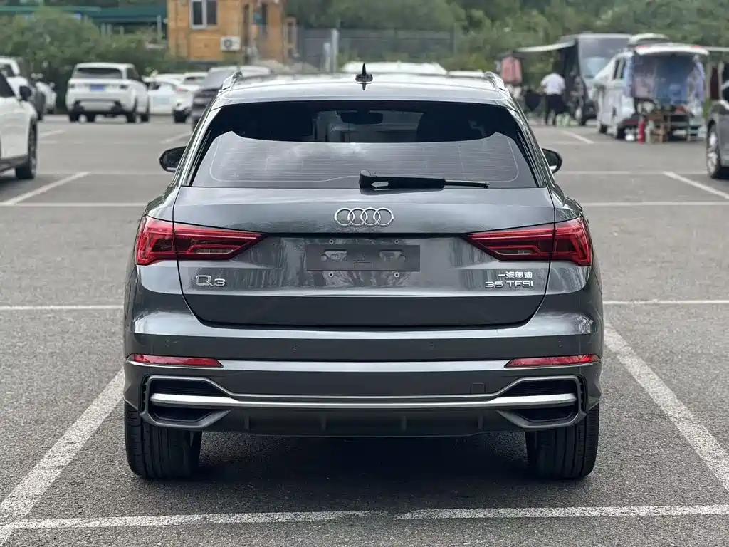Audi Q3 2023