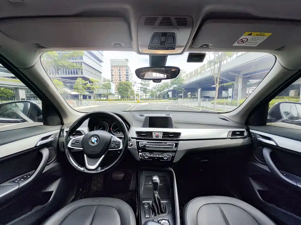 BMW X1 2017 — фото 10