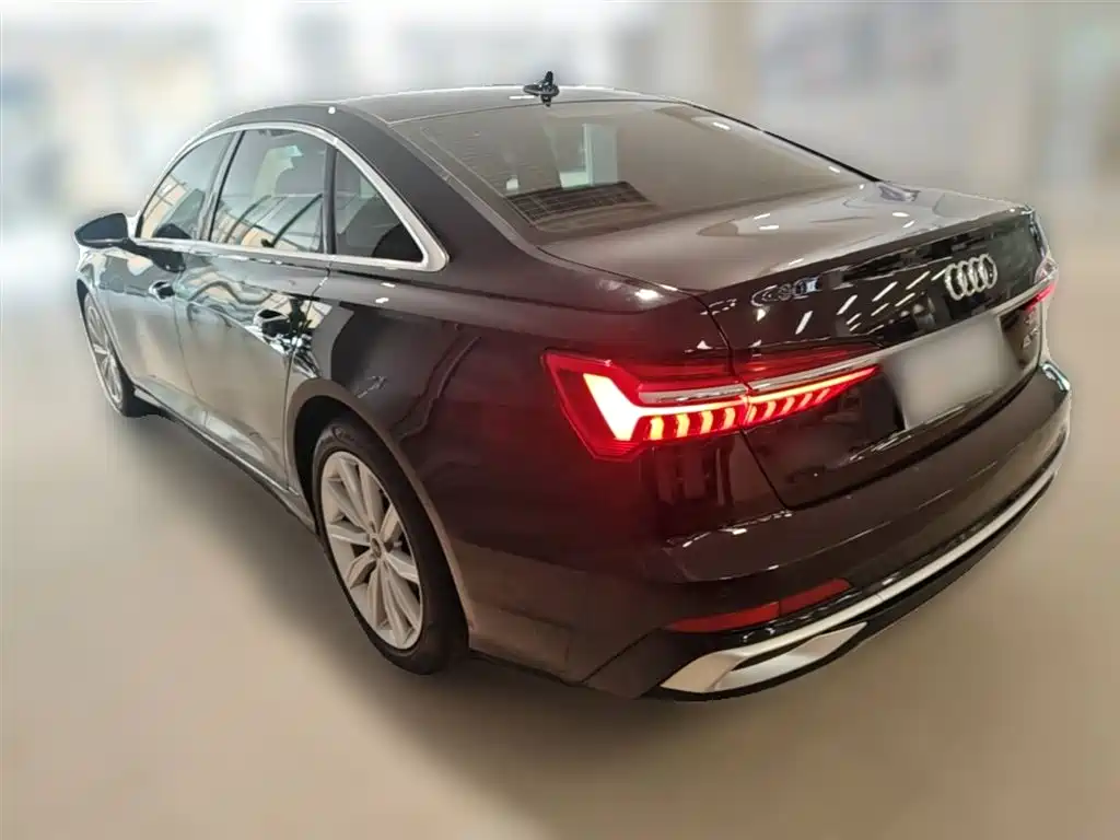 Audi A6L 2023 — фото 9